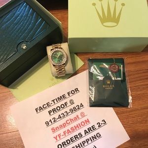 🔥👖GREAT DEAL ON LUXURY BRANDS🔥🔌